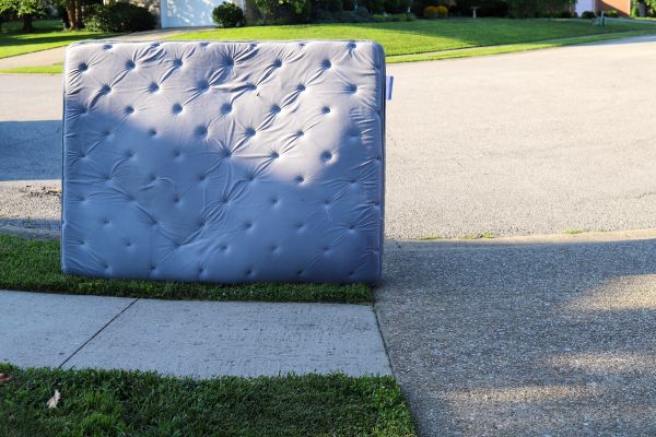 Mattress Removal Service in Mequon